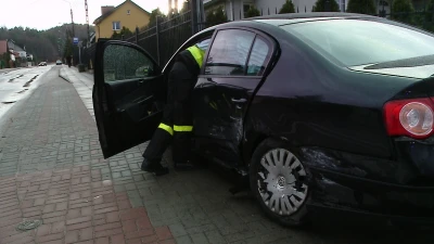 Wypadek na skrzyżowaniu Myśliwskiej i Sikorskiego