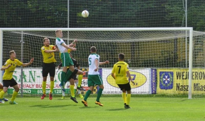 Gryf Wejherowo - Warta Poznań  0 : 1 na Wzgórzu Wolności. Fot. Leszek Spigarski.