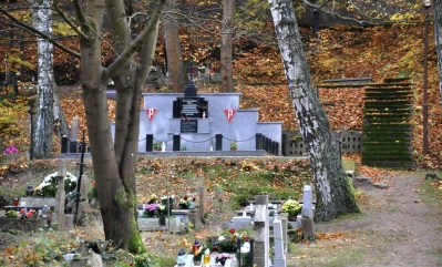 Dzień Zaduszny. Msza święta na starym cmentarzu – fot. Leszek Spigarski