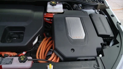 Elektryczny Opel przyjechał do Gdyni