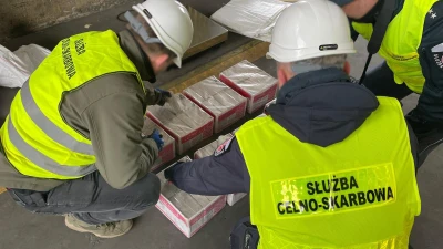 Ponad tona heroiny w gdyńskim porcie. Służby udaremniły przemyt wart 220 milionów złotych