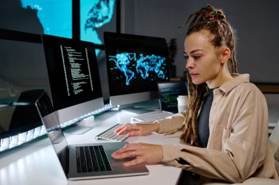 Czy quiz na kierunek studiów wystarczy? Sprawdź, kto odnajdzie się w cyberbezpieczeństwie