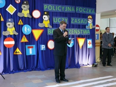 Gdynia: Rozpoczęcie policyjnego programu dla pierwszoklasistów