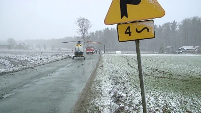 Wypadek w Łężycach. Wezwano śmigłowiec