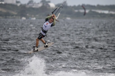 Puchar i Mistrzostwa Polski w kitesurfingu i wingfoilu w Pucku