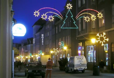 Świąteczne iluminacje Wejherowa rok 2004 i 2005 fot. Leszek Spigarski