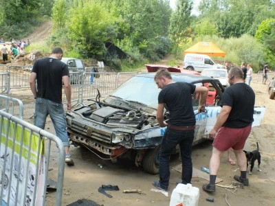 Weekend pod znakiem Wrak Race