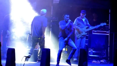 Zakończenie XIX Światowego Zjazdu Kaszubów Rumia 2017 - występ Kamila Bednarka. Fot.  Leszek Spigarski.