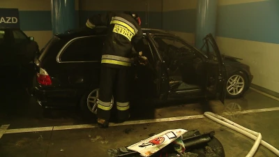 BWM spłonęło na parkingu
