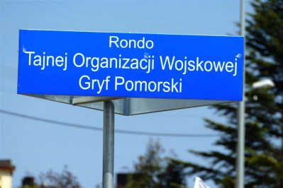 Rondo Tajnej Organizacji Wojskowej Gryf Pomorski – uroczyste otwarcie – fot. Leszek Spigarski
