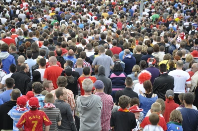 Mecz Hiszpania-Włochy. Tłumy w Fan Zone