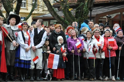 Biało-czerwona parada niepodległościowa w Wejherowie