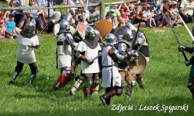 Rekonstrukcja historyczna bitwy wojsk polskicch z krzyżakami w 1462 roku. Fot. Leszek Spigarski.