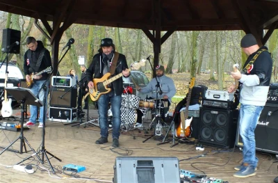 11 listopada 2015 w obiektywie Leszka Spigarskiego - Park Miejski - występ zesołu White Room