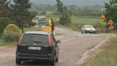 „Drogi przez łąki” znowu w remoncie