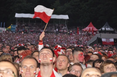 Tłumy w gdańskiej Strefie Kibica