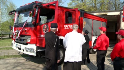 Nowy wóz strażacki z Zbychowie