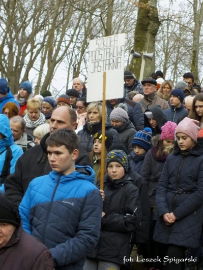Kaszubska Droga Krzyżowa 2016 na Kalwarii Wejherowskiej fot. Leszek Spigarski