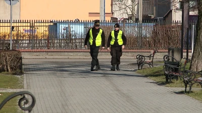 Wiosna w parku nie dla palaczy