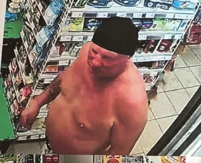 Policja szuka tego mężczyzny. Może mieć związek z kradzieżą