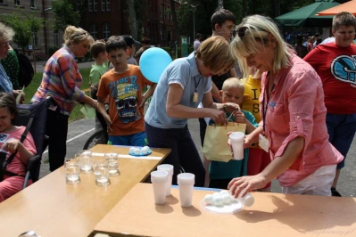 Piknik naukowy w szkole dla niesłyszących w Wejherowie