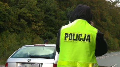Wjechał wprost pod koła TIR-a