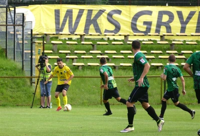 Gryf Wejherowo pokonany na własnym boisku.Fot. Leszek Spigarski.