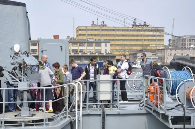 Gdynianie kochają wojenne okręty
