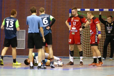 Tytani vs AZS UMK Toruń 29:24, 4.11.2017, fot. Leszek Spigarski
