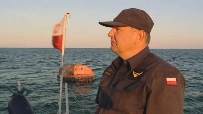Gdynia: Noc na tratwie