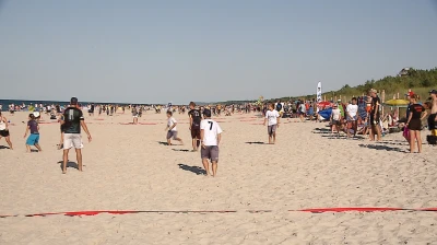 frisbee2bacdefgh.jpg