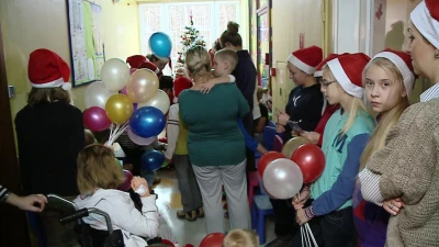 Dzieci z Wejherowa życzą dzieciom w szpitalu