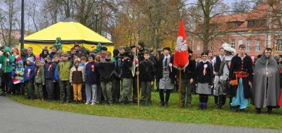 Biało-czerwona parada niepodległościowa w Wejherowie