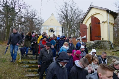 Wielki Czwartek - inscenizacja Drogi Pojmania w wykonaniu Misterników Kaszubskich fot. Leszek Spigarski