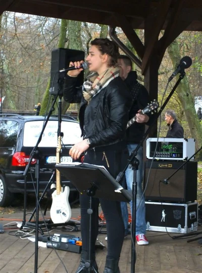 11 listopada 2015 w obiektywie Leszka Spigarskiego - Park Miejski - występ zesołu White Room