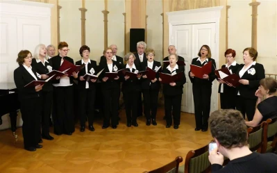 Wernisaż wystawy malarskiej pleneru w Sasinie