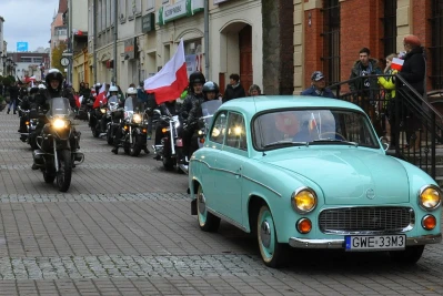 Biało-czerwona parada niepodległościowa w Wejherowie