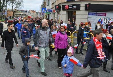 Biało-czerwona parada niepodległościowa w Wejherowie