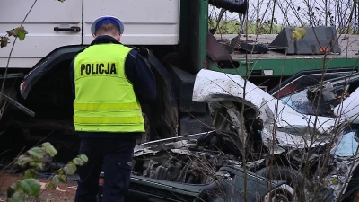 Zginął pod kołami ciężarówki