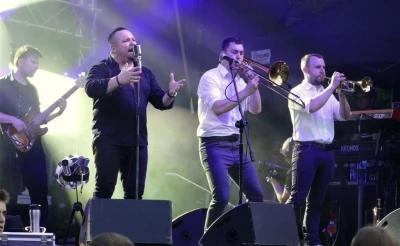 Kabaret Dno i zespół Mitra na Letnim Festynie w Wejherowie
