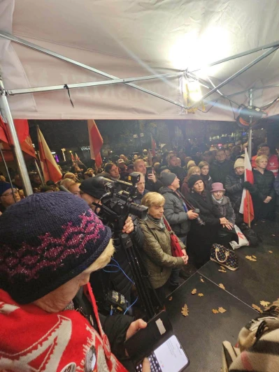 Polityczny chaos wokół Trybunału Konstytucyjnego. W Warszawie także politycy z Pomorza