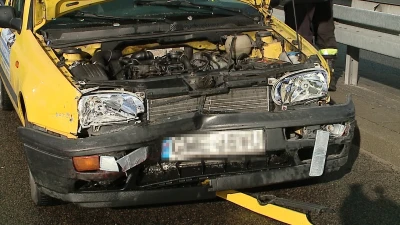 Kolizja 3 aut na krajowej szóstce