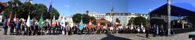 Uroczystość poświęcenia repliki sztandaru 1 Morskiego Pułku Strzelców - fot. Leszek Spigarski