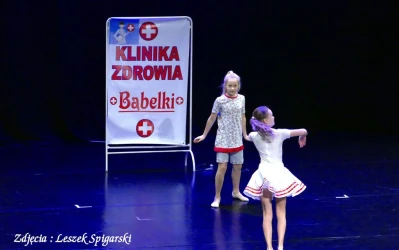 Wejherowo 2017 - Bąbelki i Bacarki tańczyły dla WOŚP (fot. Leszek Spigarski)