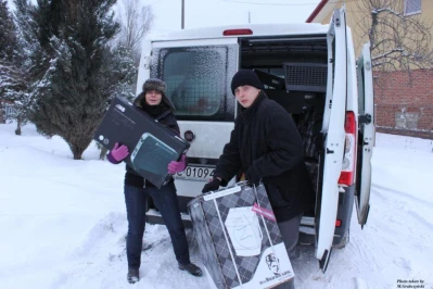 Studenci AMW pomagają powodzianom