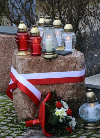 Żołnierzom Wyklętym - uroczystość przy Bramie Piaśnickiej