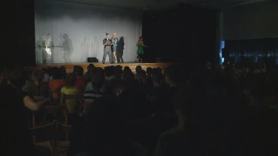 Reda: Teatralne spotkania w Auli