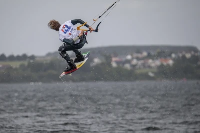 Puchar i Mistrzostwa Polski w kitesurfingu i wingfoilu w Pucku
