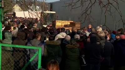 Darmowe jabłka w Wejherowie - 27.01.2017 - fot. TTM