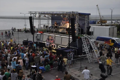 Koncert na Red Bull X-Fighters